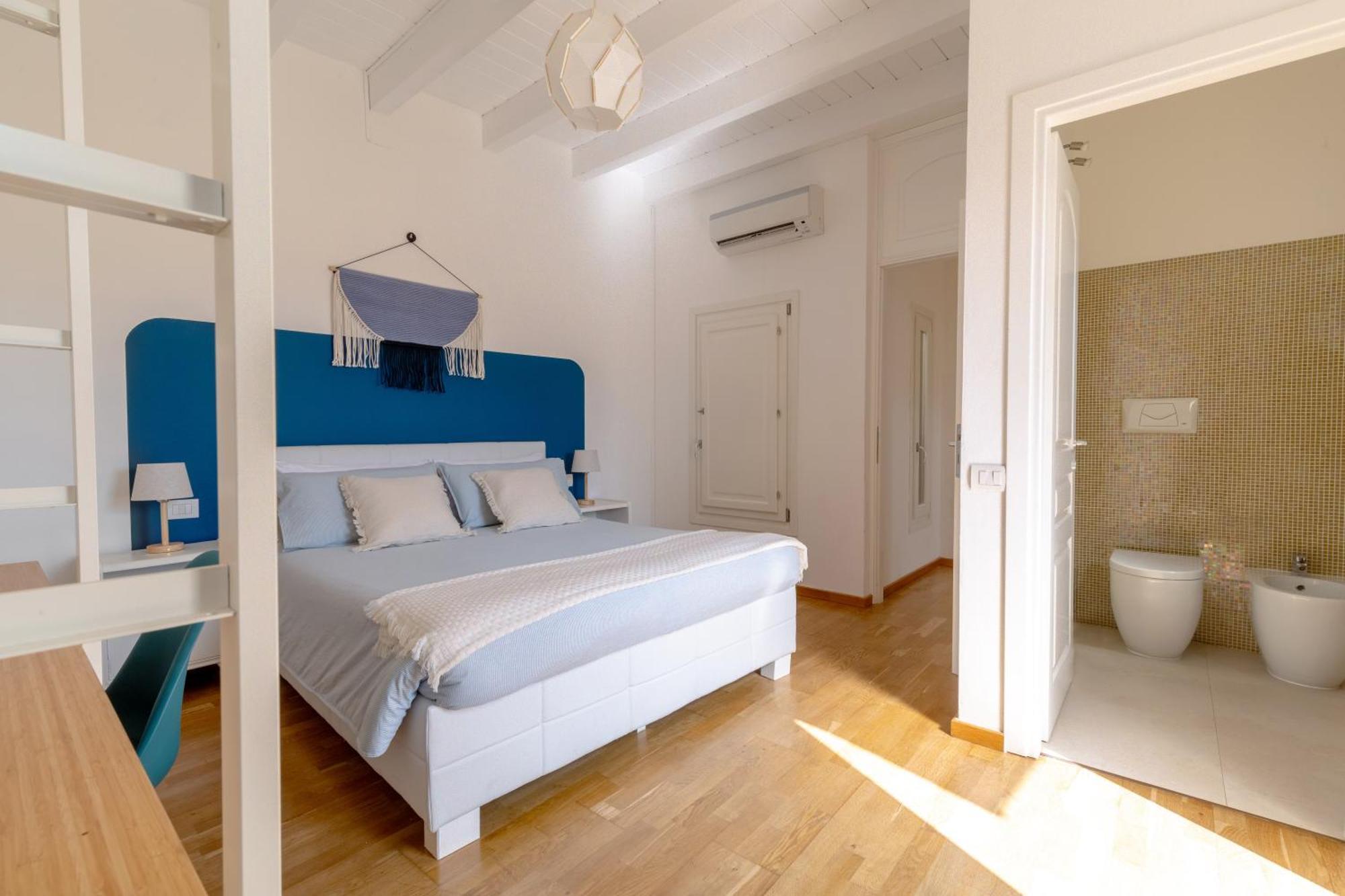 Domus De Silva - Appartamento In Centro Storico A Cagliari Eksteriør billede